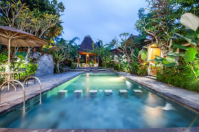1-Bedroom Honeymoon Joglo Sleman Country Inn Yogyakarta Near Merapi Mountain